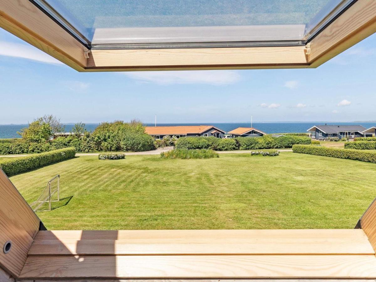 10 Person Holiday Home In Vinderup 外观 照片